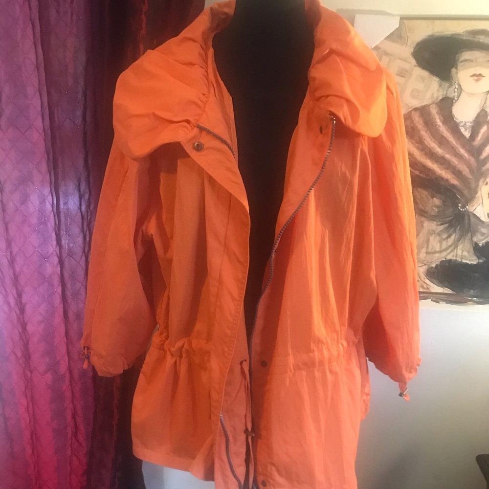 Chico’s 24” long Poly/nylon water repellent jacket